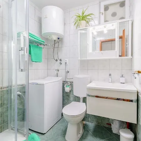 아파트 Walk 스플리트